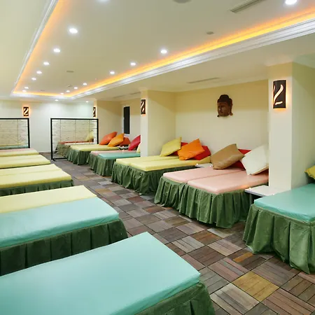 Resort Saphir & 5*