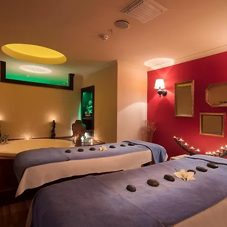 Resort Saphir & 5*
