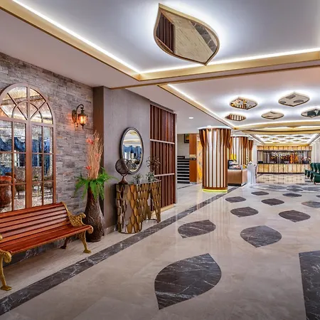 Resort Saphir & 5*