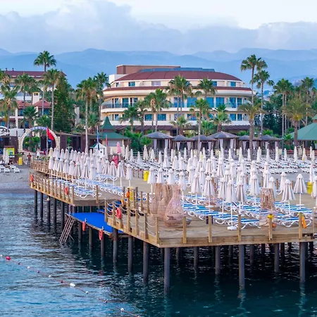 Saphir & Resort Konaklı