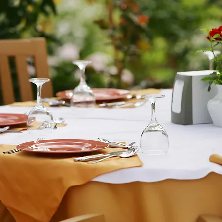 Saphir & 5* Konaklı